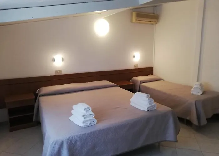 La Bella Hotel *