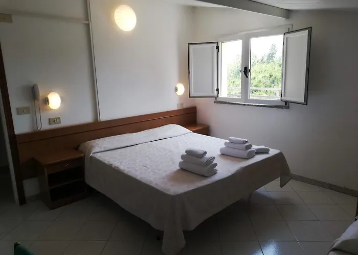 La Bella Hotel *