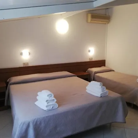 La Bella Hotel *