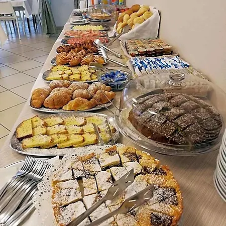 Hotel La Bella *