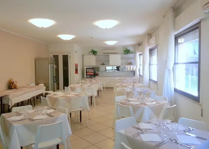 La Bella Отель Римини